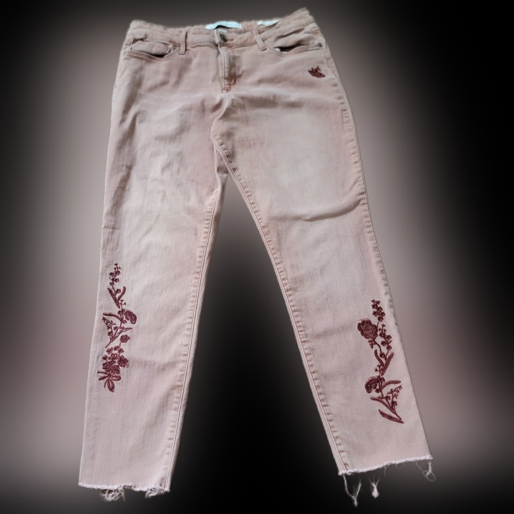 Vintage America Pink Cropped Jeans with Floral Embroidery